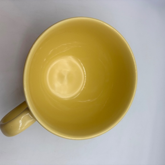 Disney Store Winnie the Pooh Hunny Large Yellow Ceramic Coffee Mug - Picture 9 of 14